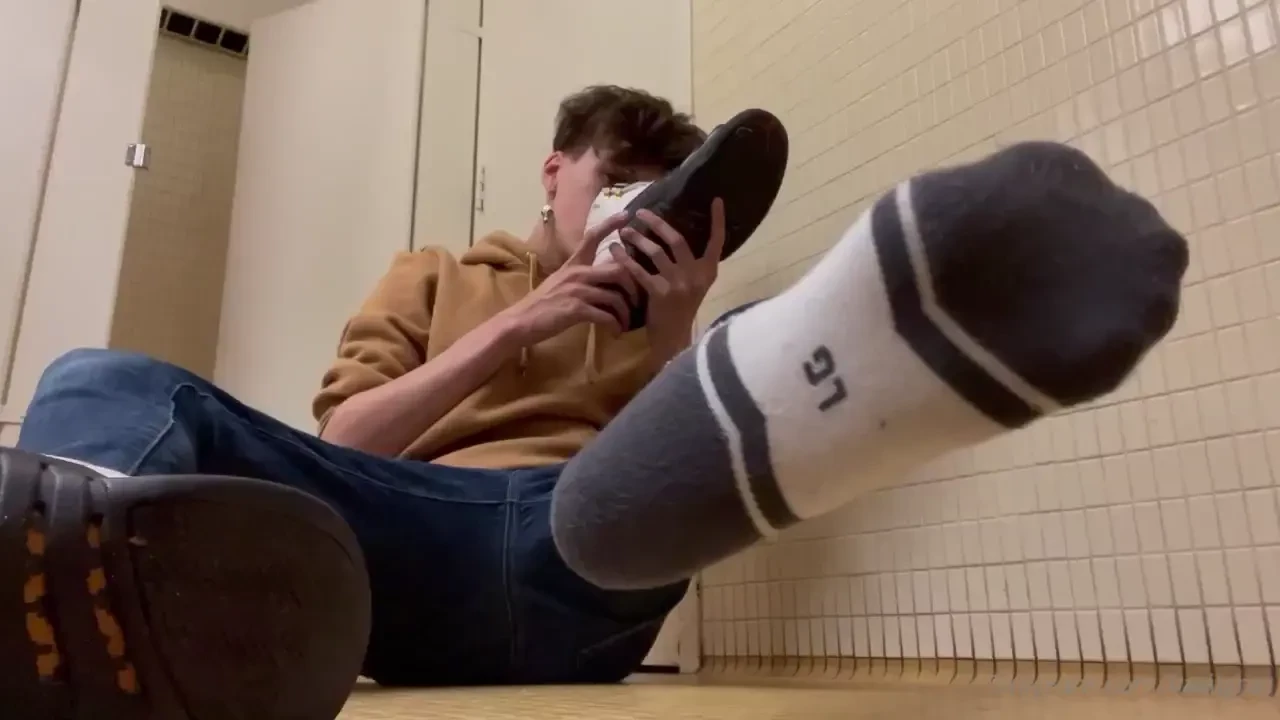 Your weekly photo drop welcome in new returning pups 