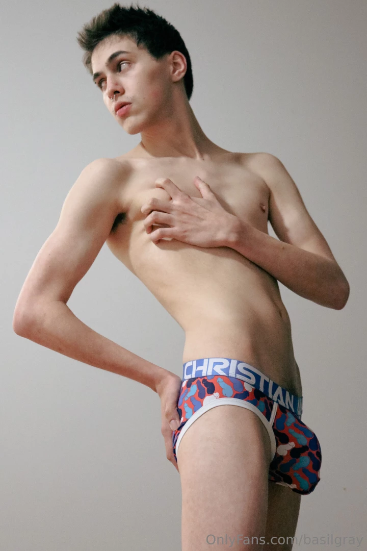 Been fighting of for a bit still can t respond to dms but i m back part 7 