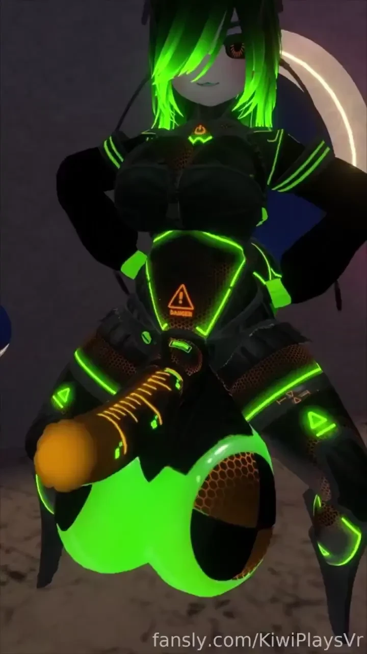 Implied cockvore digestion idk who was in there but there nothing but 