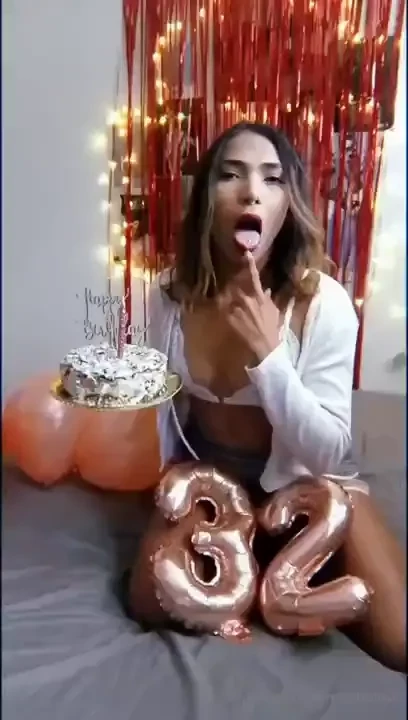 My 32nd birthday comes this 16th i m so fucking happy to reach this 