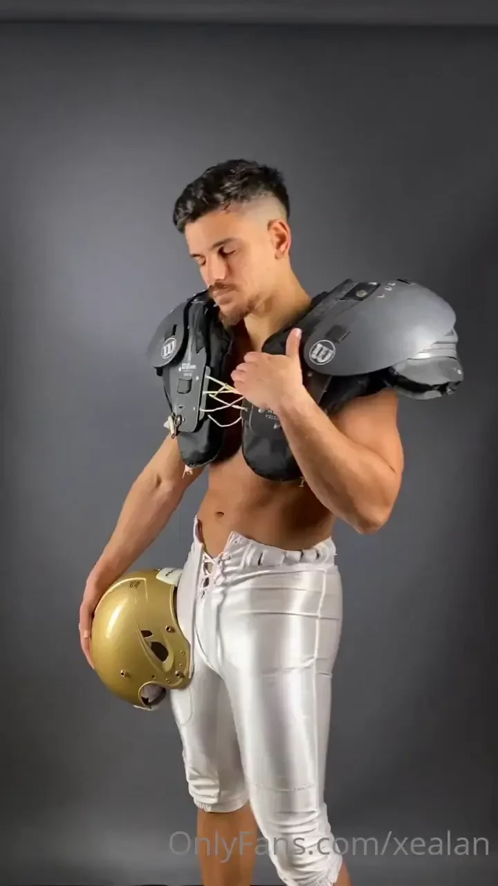 Le football american fait tomber des casques mais qui aiment les gros 