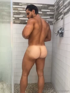 I know you want shower with me you want this video send me tips baby