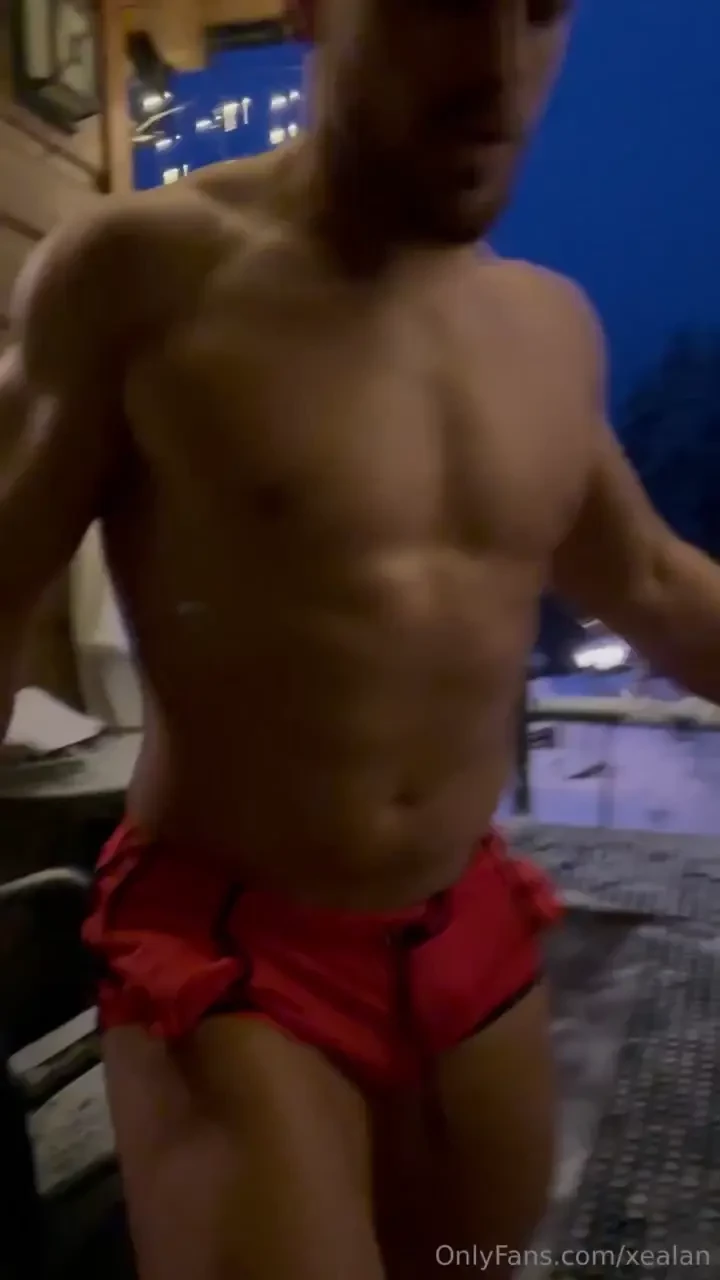 Je crois que beaucoup on voulu manger mon cul et toi you want eat my 