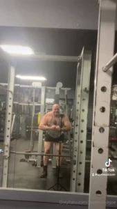 Going to start posting gym video shorts on here form tiktok and part 1