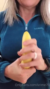 It needed some lube and next time i definitely need to rub it between