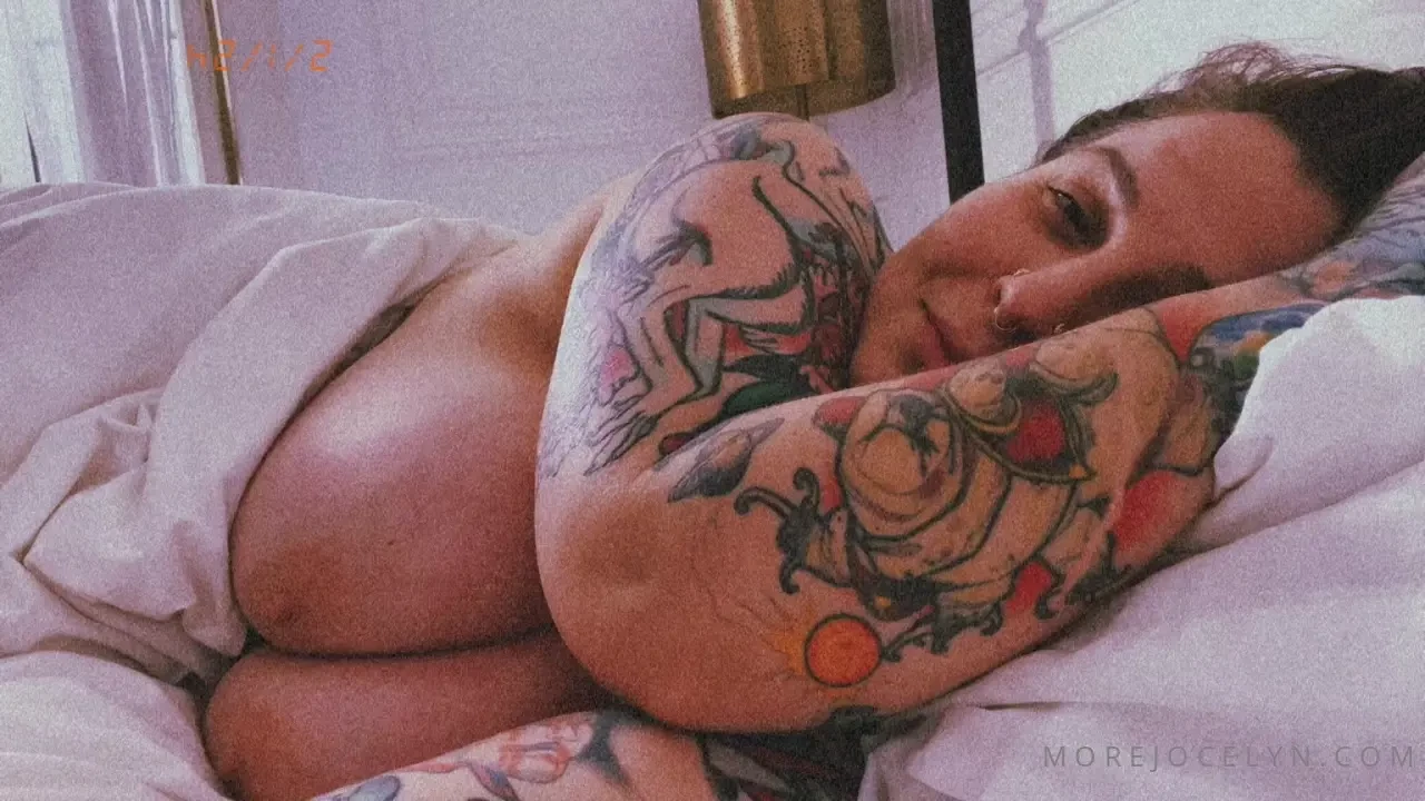 I m the first thing you see what you wake up 