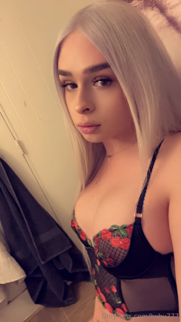 Good morning and happy humpday i could definitely use a humping 