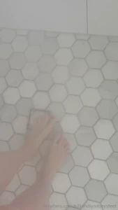 Shower time part 1303