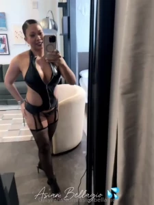 I love getting ready and feeling sexy before a hotwife date here s my