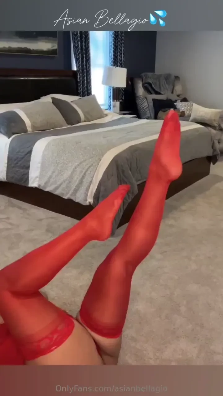 Sundays are for stockings 