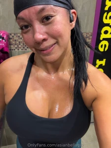 Total body workout my body is sweaty and sore but it feels so good