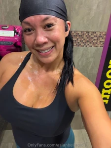 Total body workout my body is sweaty and sore but it feels so good part 1