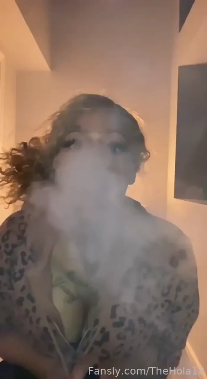 Me as a giantess stomp giantess hola18 thehola18 bigfeet tall verytall 