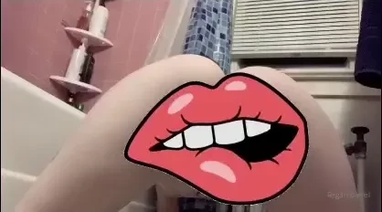 Message to see me play with myself and shake my ass 