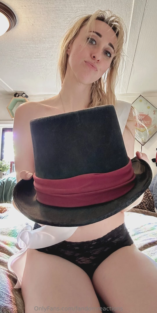 Btw i stole this hat d 