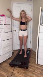 Bikini try on treadmill version