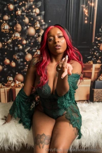 I ve got a surprise for santa when he comes down that chimney a sexy part 1