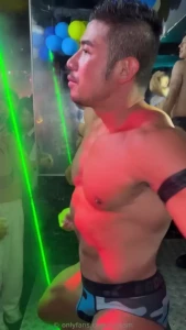 I was dancing at the dragon in shinjuku nichome until a while ago and