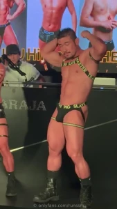 Yesterday was a day off so i went to the beach to play i couldn t swim part 1