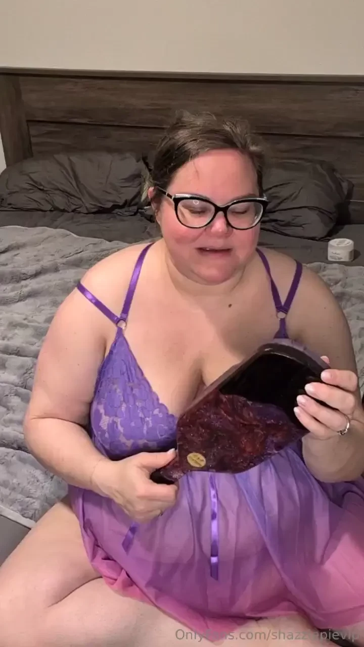 Meet my new custom made paddle i like a good spanking and i worked 