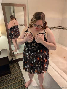 I m feeling a bit under the weather so enjoy this photo set i did part 7