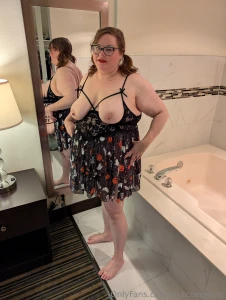 I m feeling a bit under the weather so enjoy this photo set i did part 3