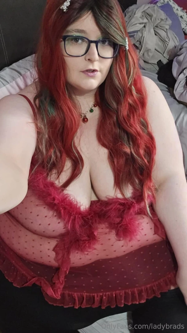 Mrs claus has come to play 