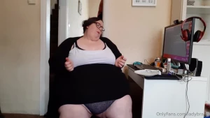 A donut a day keeps the ssbbw dr away - a donut a day keeps the ssbbw