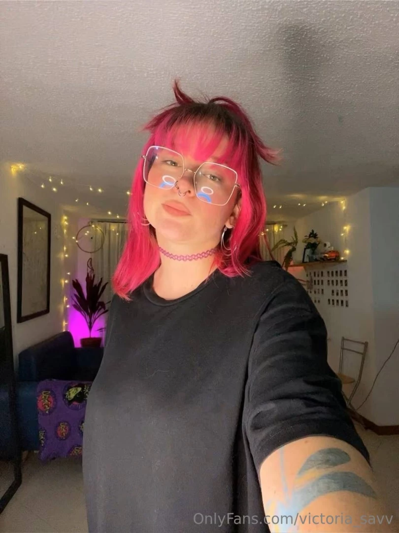 Dont be anxious come to chat with me 