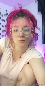 Do i look good with these glasses mister