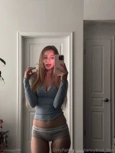 I m sick and watching the series pam amp tommy well pamela is part 1