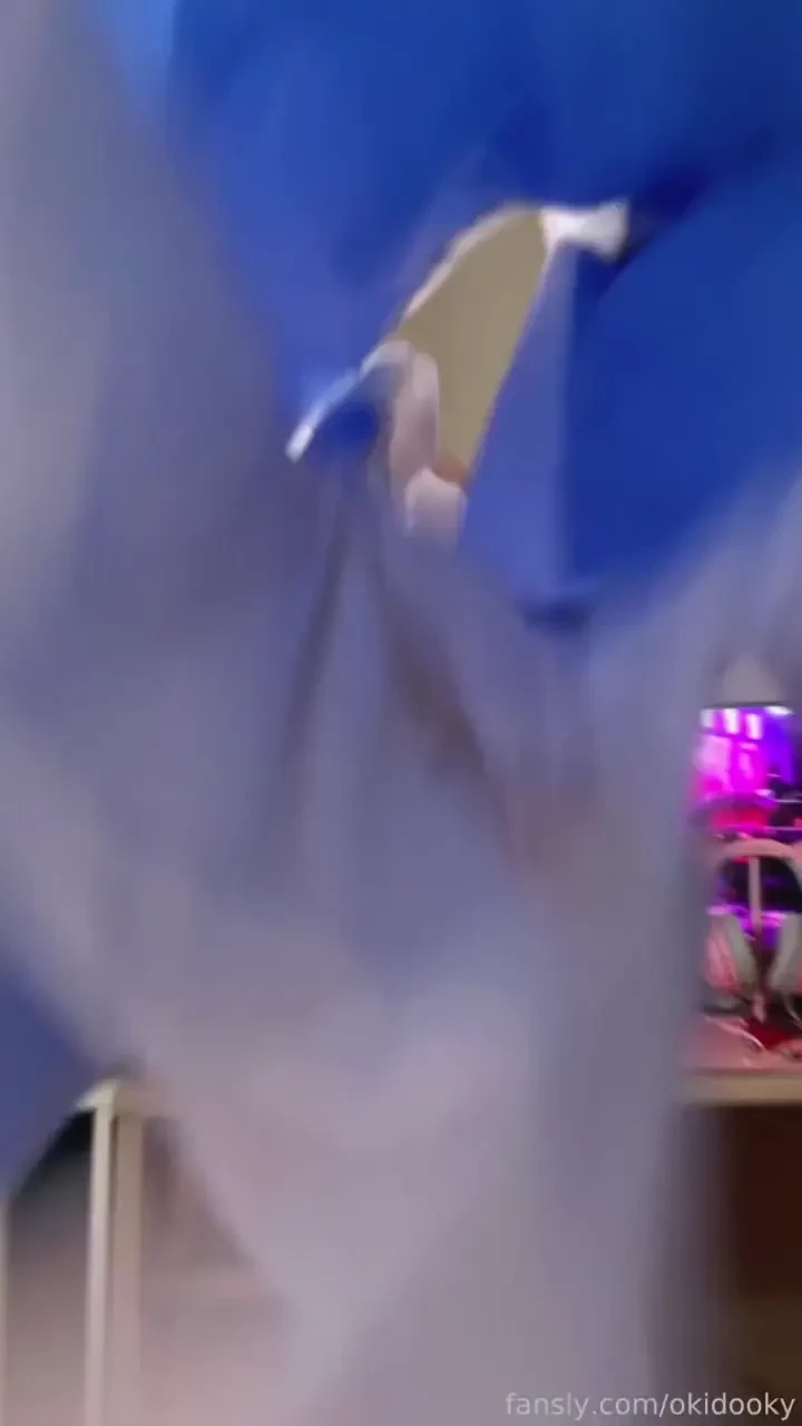 Me or pc fyp skinny smallwaist smalltits young hornyteen 18 babyface 