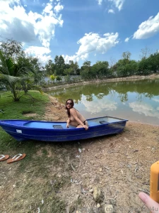 You and me the two of us naked on a boat together think how much fun