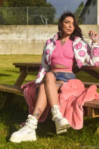 Couldn t help but enjoy the view who knew the backseat could get this part 3