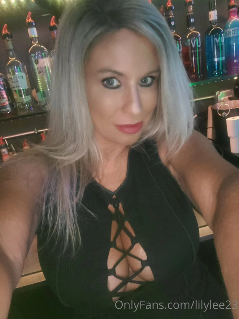 It s friyay are u thirstyyyyyyy 