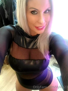 Don t want you guys to forget about me this weekend while i m away in