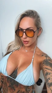 Grab the keys and take me to the beach