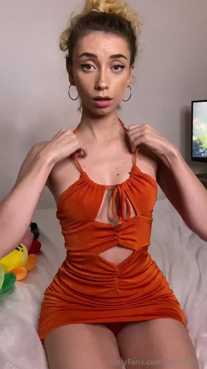 Elle est si simple retirer it s so easy to take off 