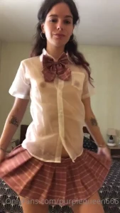 Tips me 10 and i will send you my full strip tease video cause i m