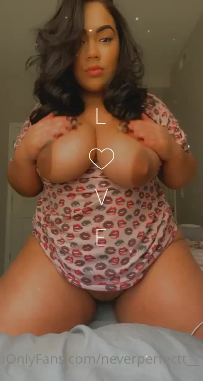 Titty tuesday part 1210 