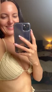 Also this bikini and pits should i go smooth again