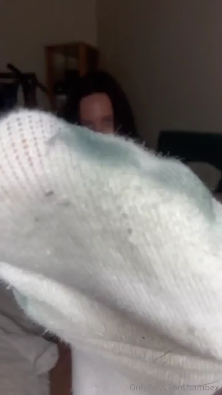 Snippet from a sexy af foot custom if you leak taste it 