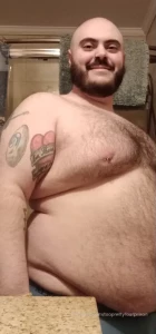 Watch out i m going to sit on you with 275 lbs of fat