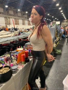 Having fun at event i hope your having a good saturday