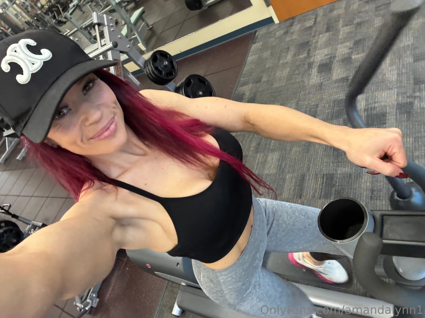 Hello hello happy hump day 