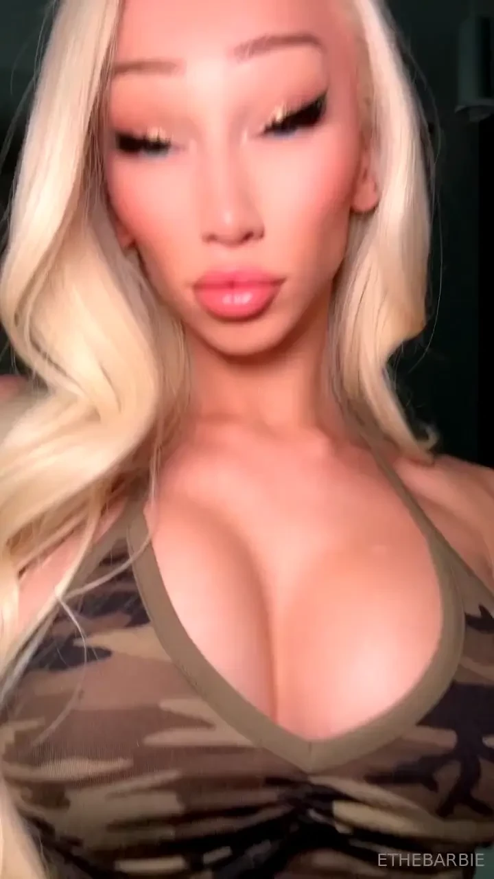 This is my attempt for flirty tuesday does that work for you 