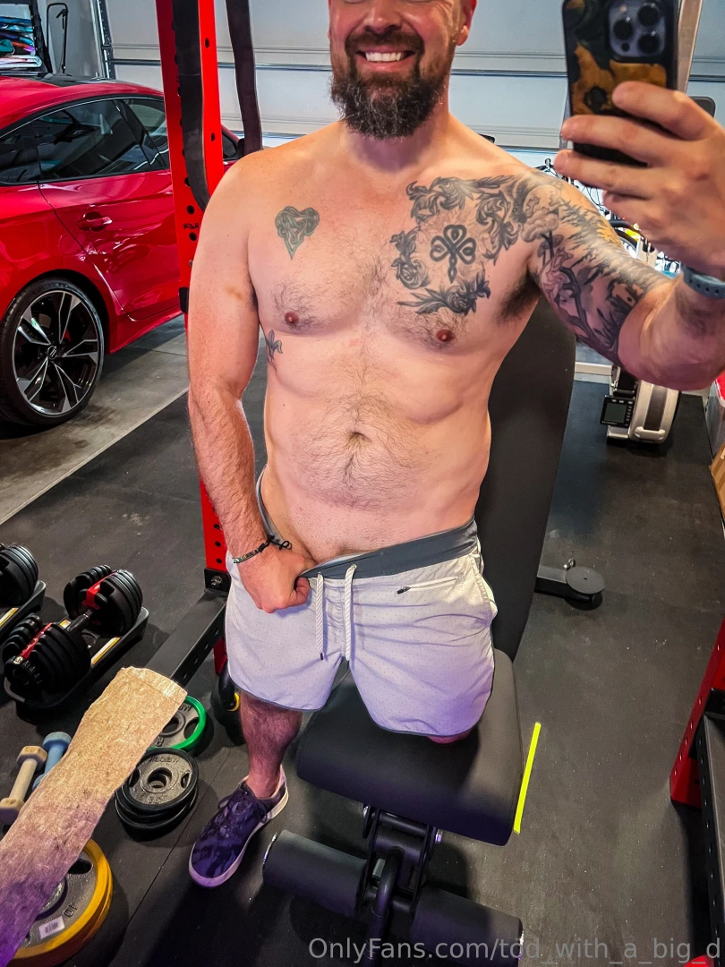 It s starting to get hot in the gym part 1 