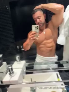 Come to the shower o que