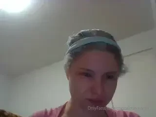 Https livejasmin com crystalcrayaz r https bemyfan com crystalcrayaz part 1 