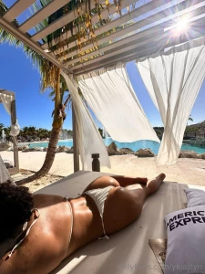 Im so bored and all alone here will you come over and help me